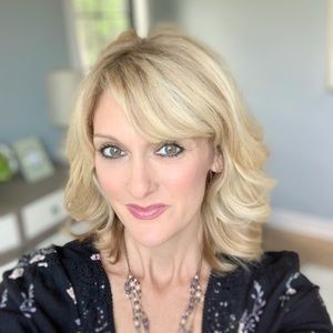 Meet your Posher, Karen